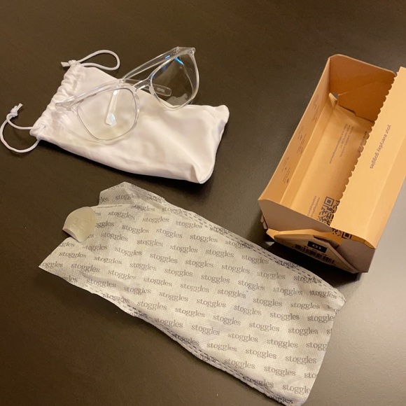 NWT clear square stoggles - Picture 5 of 6